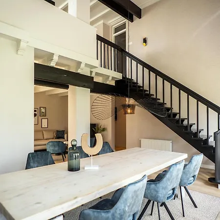 In Texel Near De Slufter Reserve بيت للعطل